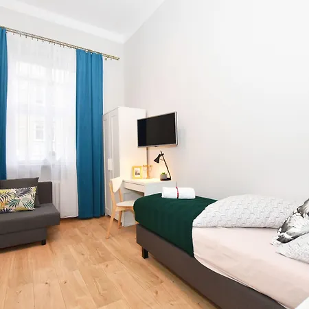 City Central Hostel Wroclaw אכסניה